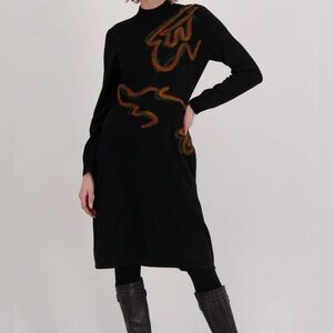 NWT Gabby Isabella Needle Punch Turtle Neck Sweater knit with Artistic Accents